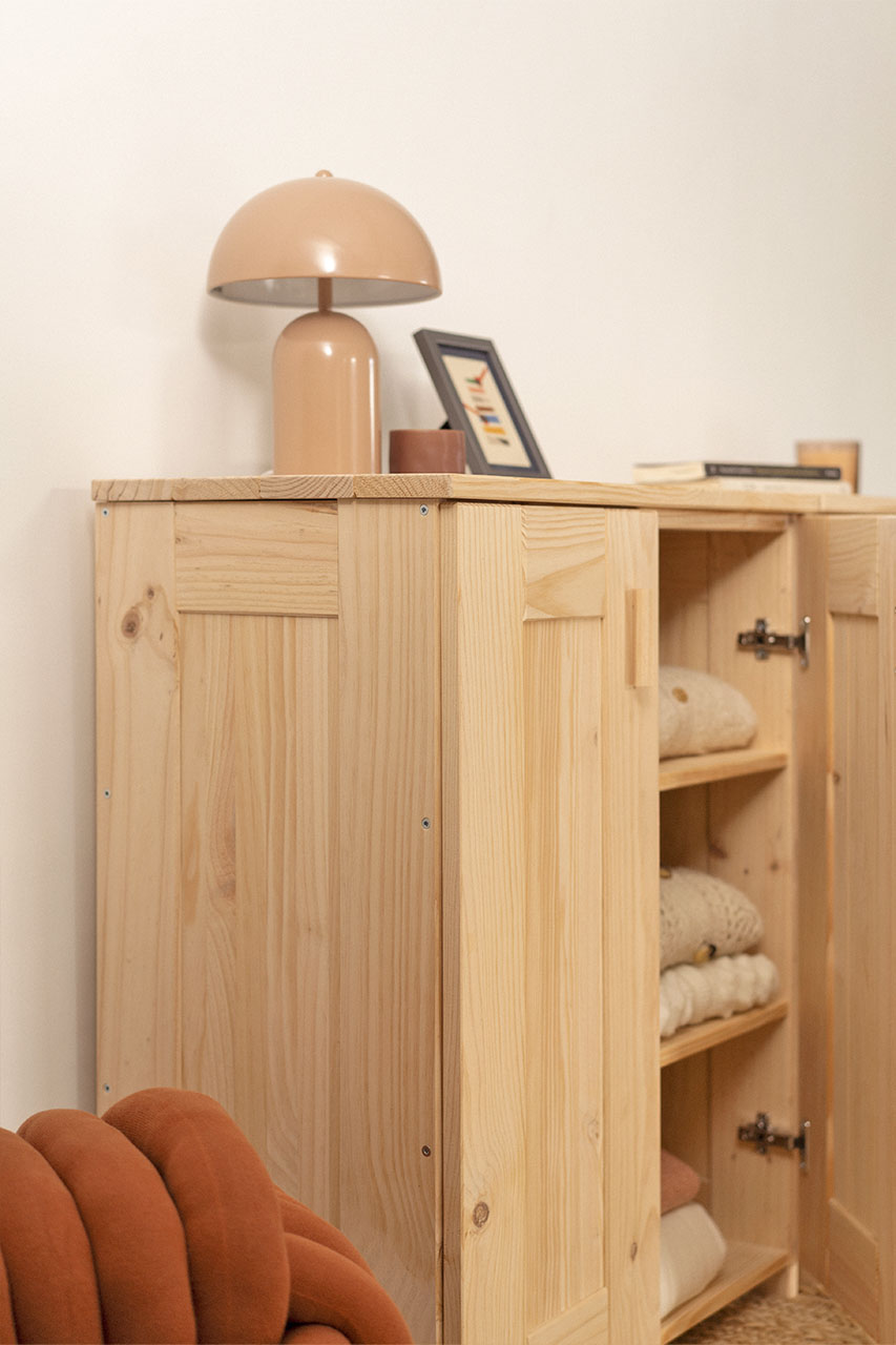 Imagen de ambiente 4 para:Armario aparador de madera maciza